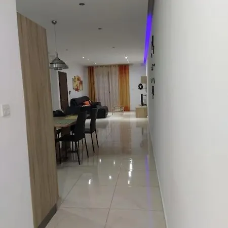 3 Bedrooms Flat At *