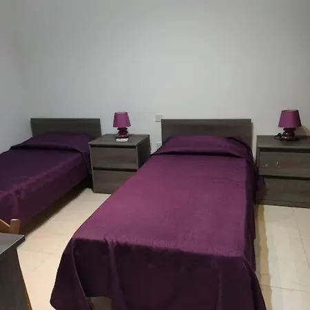 3 Bedrooms Flat At * أتارد